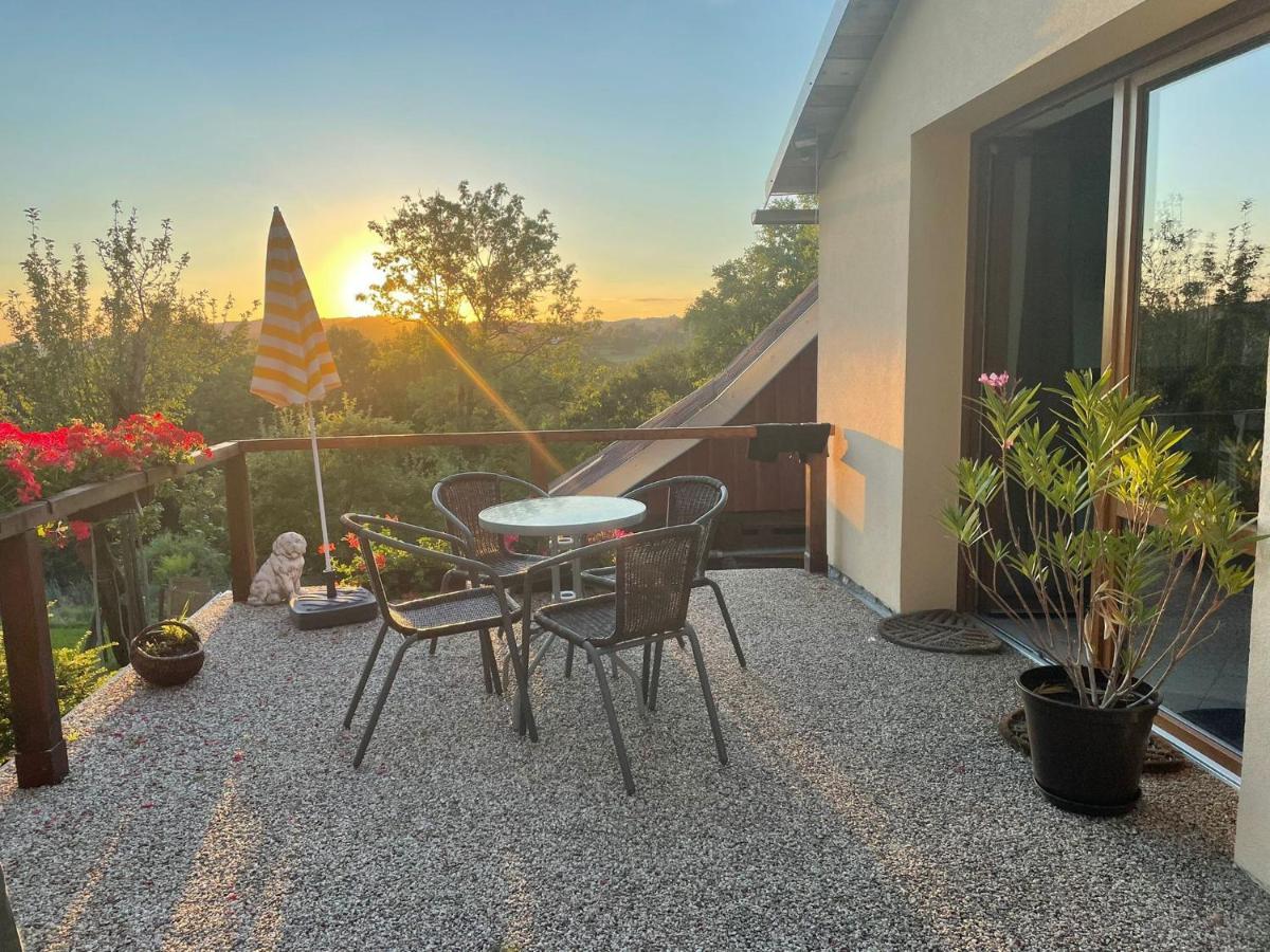 Apartmán v podhůří Jizerských hor Zelezny Brod Exterior foto